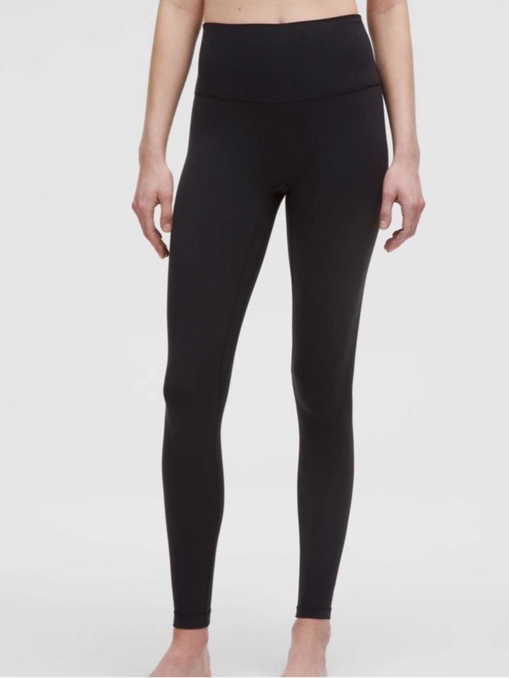 Lululemon Align No Line High-Rise Pant 28" in Black Size 6